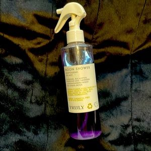 Truly moon shower spa mist